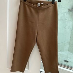 Toteme Brown Knit Capri clam diggers size 36 (small)